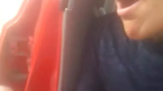 Les mecs ont donné à la fille video gratuite sex amateur une double pénétration dans le grenier