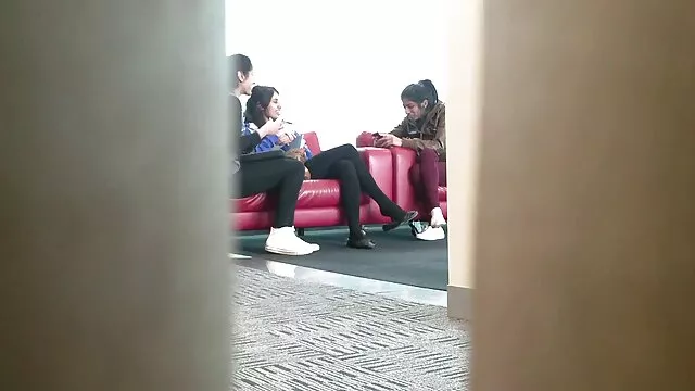 Jeune nana aux gros seins chevauche une bite porno gratis fr