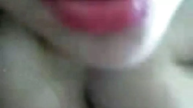Lucia est une nana chaude prête à baiser film porno africain gratuit