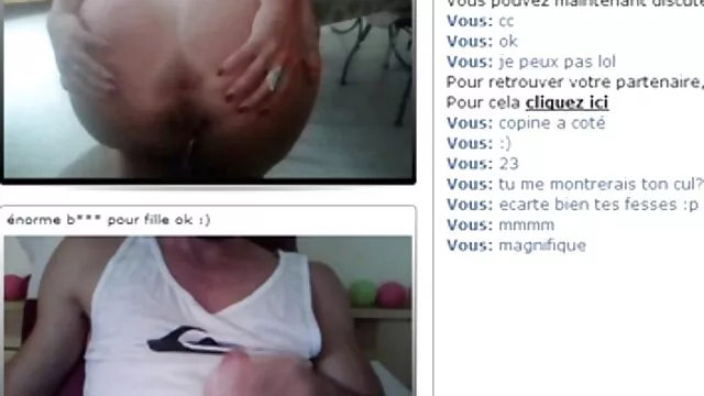 Une femme mince en lingerie sexy videos sexes gratuites et rouge baise en anal