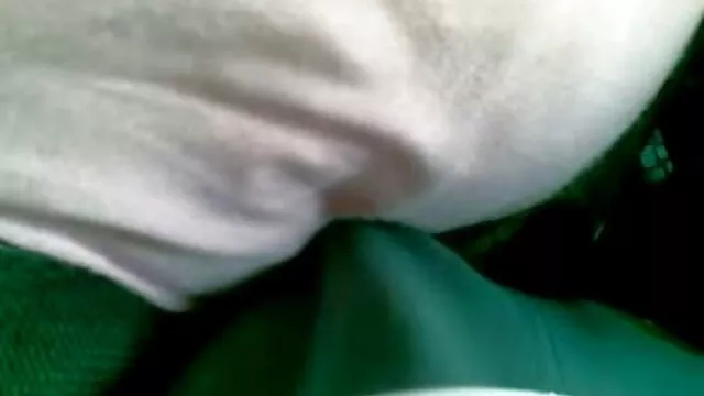 La chienne a sucé une grosse bite et film amateur xxl a eu du sperme dans le cul, tout s'est terminé avec une tarte à la crème